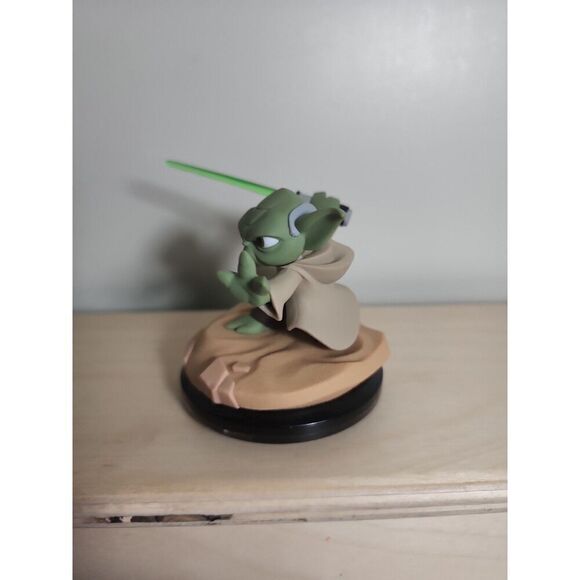 Disney Infinity 3.0 Edition: Star Wars Jedi Yoda Star - Picture 4 of 5